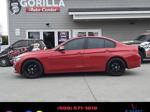 Used 2017 BMW 320i xDrive image 4