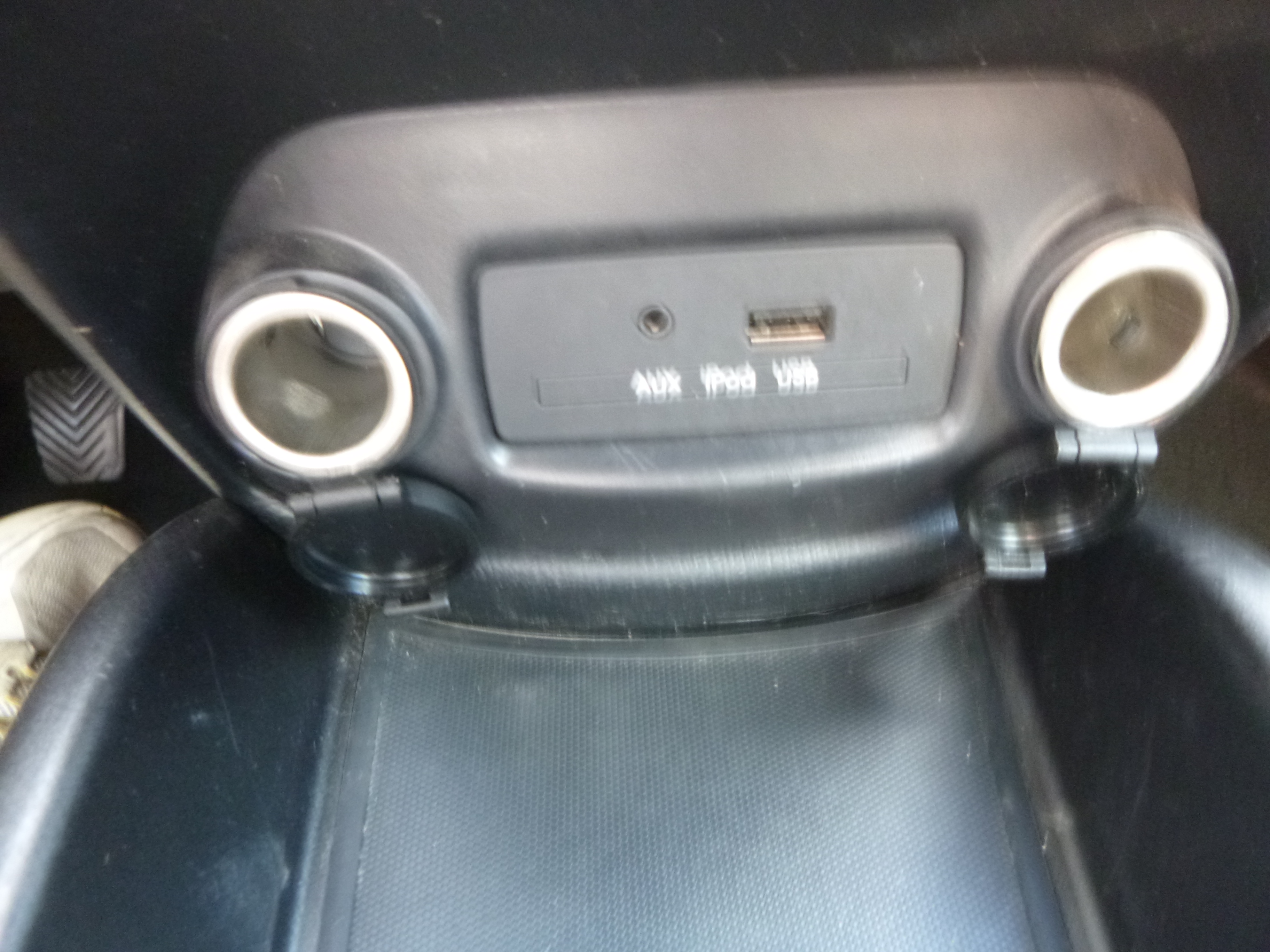 Used 2013 Kia Soul + FWD Hatchback 2.0L 4-Cyl image 22