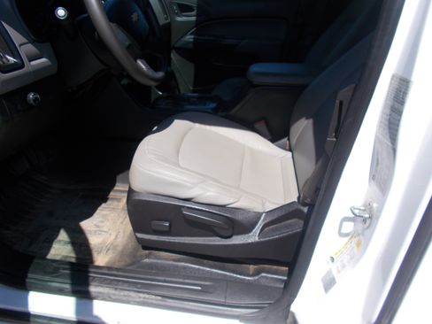 Used 2015 Chevrolet Colorado 2WD Extended Cab W/T image 7