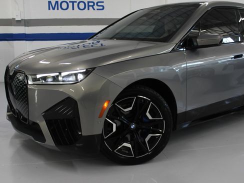 Used 2024 BMW iX M60 AWD/4WD image 6