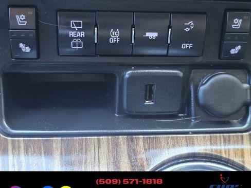 Used 2016 GMC Acadia Denali AWD/4WD image 16
