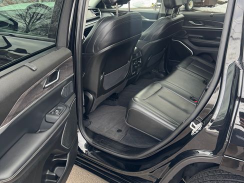 Used 2023 Jeep Grand Cherokee 30th Anniversary image 7