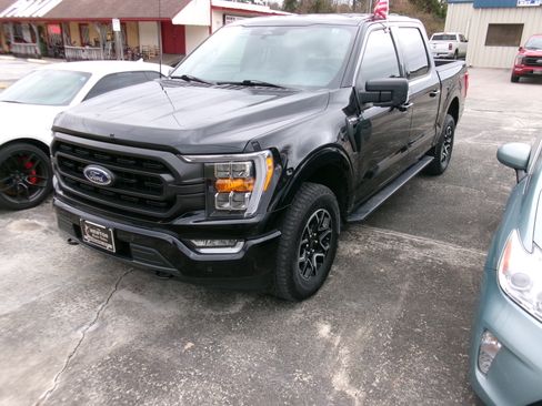 Used 2022 Ford F150 FX4 image 2