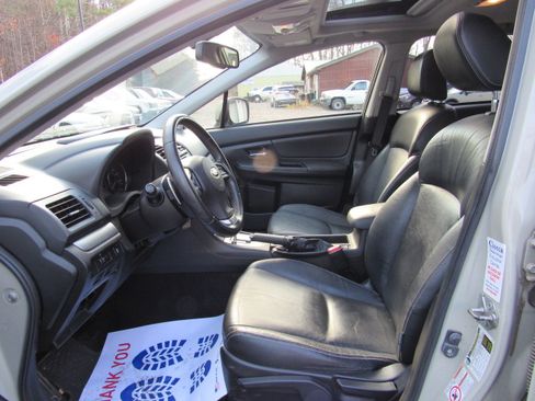 Used 2013 Subaru XV Crosstrek 2.0i Limited image 22