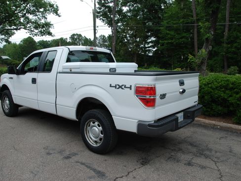 Used 2014 Ford F150 XL image 2