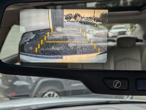 Used 2011 Cadillac CTS Luxury AWD Sedan image 11