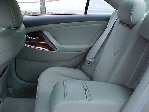 Used 2009 Toyota Camry XLE image 47