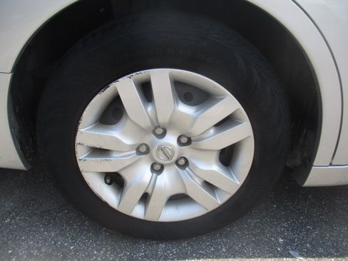Used 2012 Nissan Altima Sedan FWD image 17