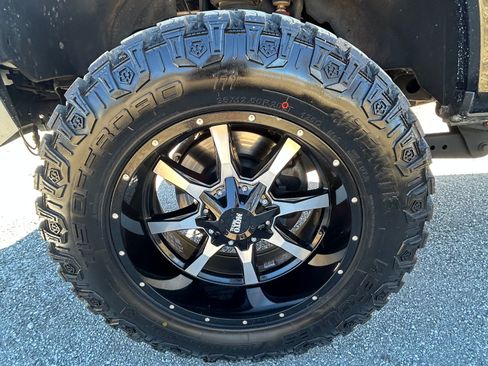 Used 2017 Ford F250 Lariat image 18