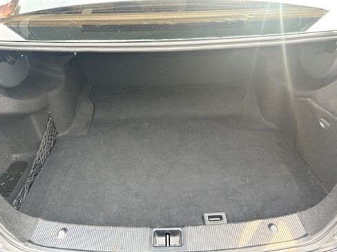 Used 2010 Mercedes-Benz C 300 Sport image 25