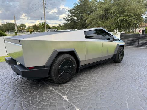 Used 2024 Tesla Cybertruck Cyberbeast image 6