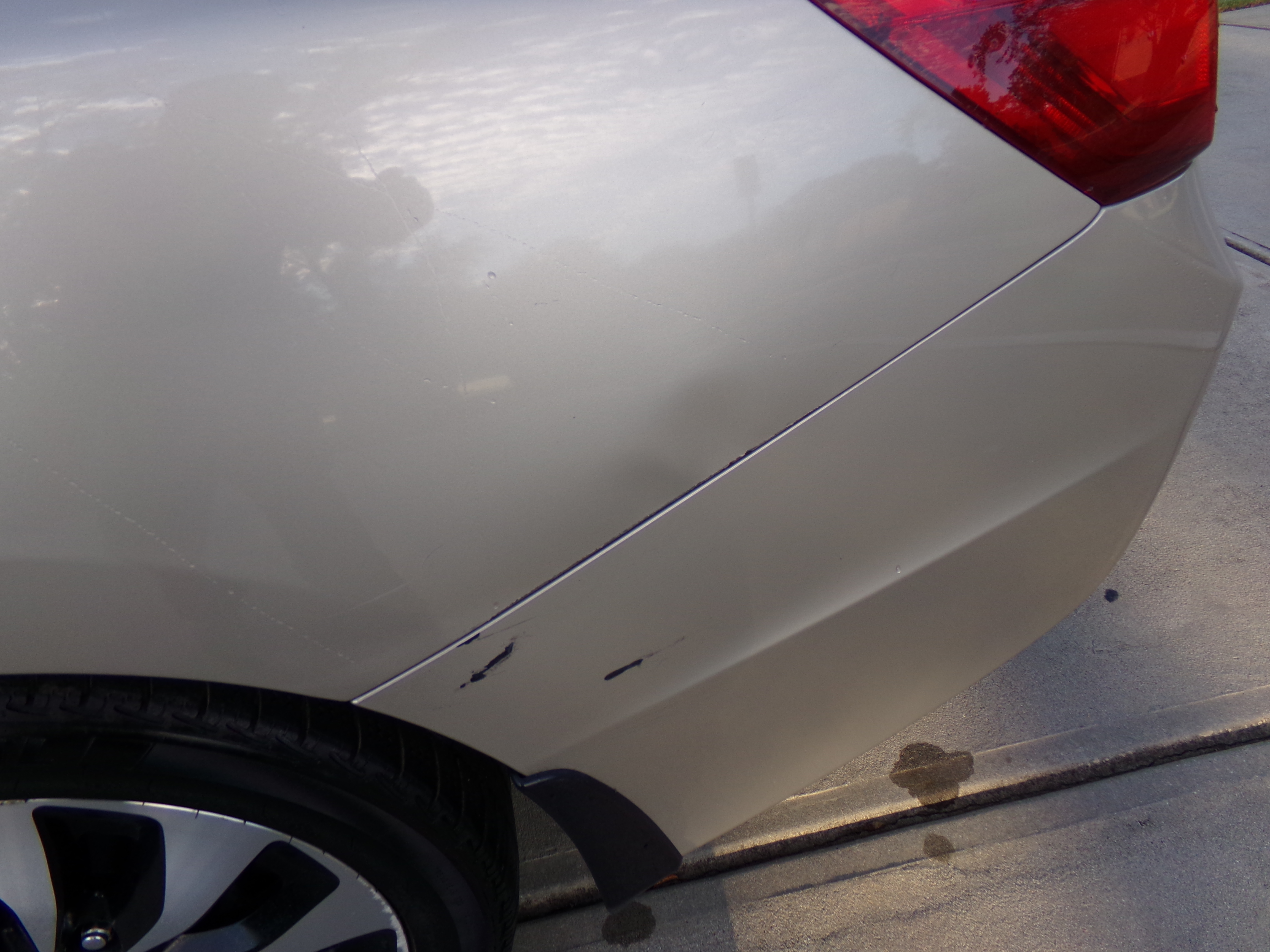 Used 2015 Honda Accord EX-L Hybrid Sedan image 10