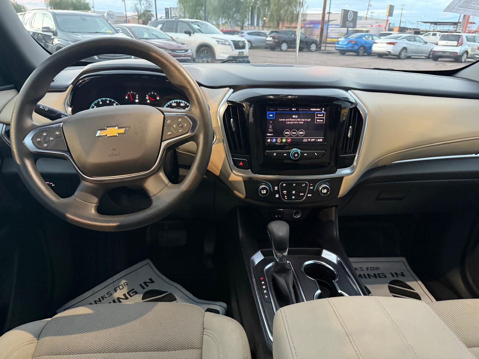 Used 2022 Chevrolet Traverse AWD LS image 12