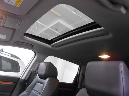 Used 2018 Honda CR-V EX-L image 15