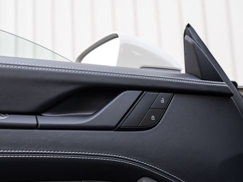 Used 2022 Porsche 911 GT3 image 22