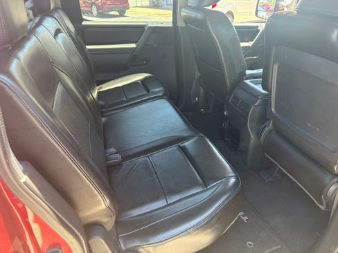 Used 2013 Nissan Titan 2WD Crew Cab image 9