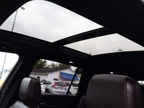 Used 2020 Cadillac XT6 Premium Luxury image 34