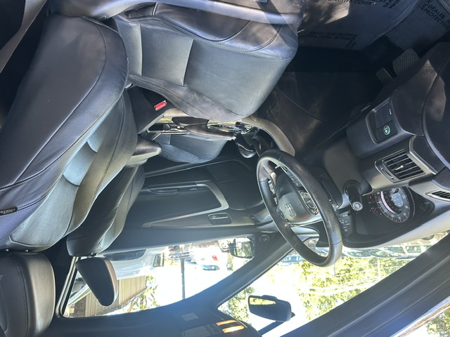 Used 2017 Honda Accord EX-L Coupe image 23