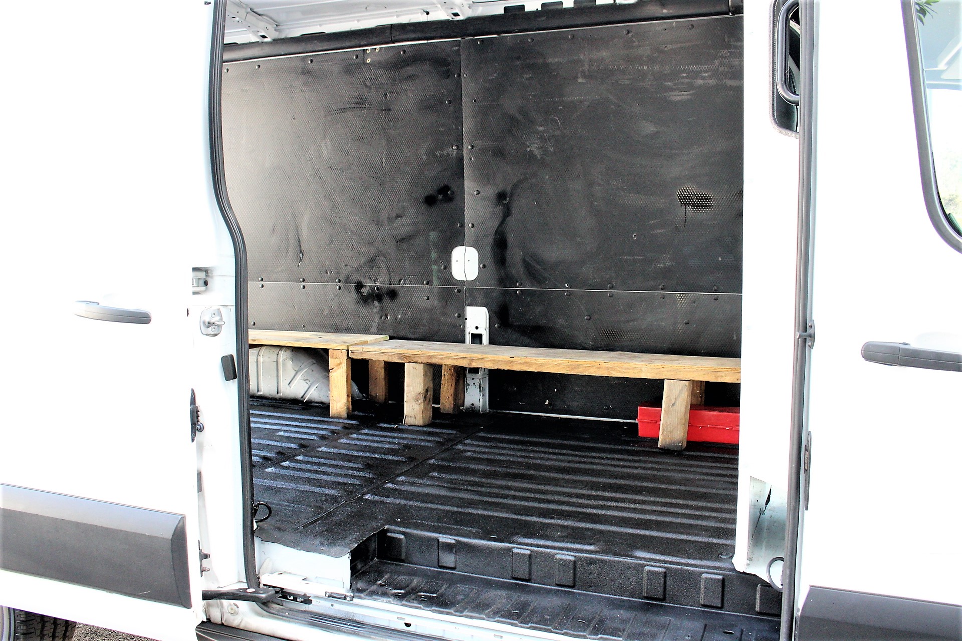 Used 2020 Ford Transit 250 Medium Roof RWD image 16