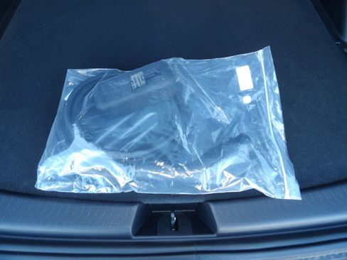 New 2026 Chevrolet Equinox EV LT image 40