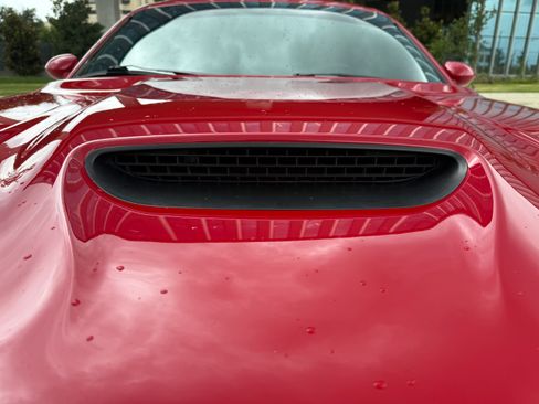 Used 2017 Dodge Challenger SRT Hellcat image 15