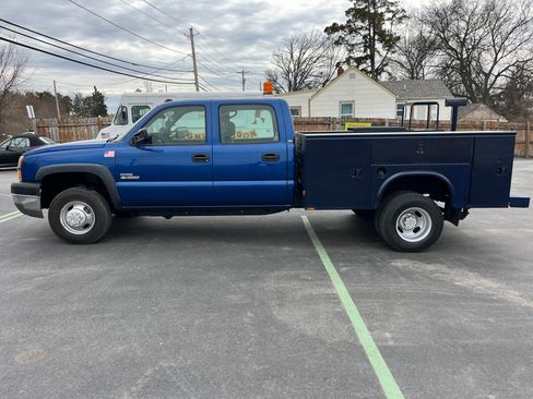 Used 2004 Chevrolet Silverado 3500 W/T image 5