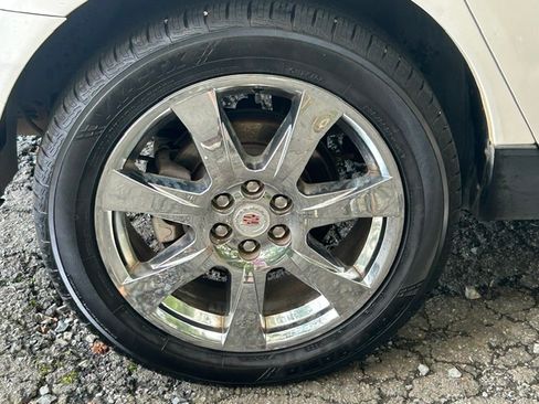 Used 2010 Cadillac SRX 2WD Premium image 32