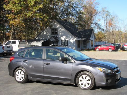 Used 2013 Subaru Impreza 2.0i image 16