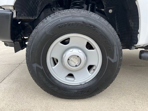 Used 2008 Ford F350 4x4 Regular Cab Super Duty image 14