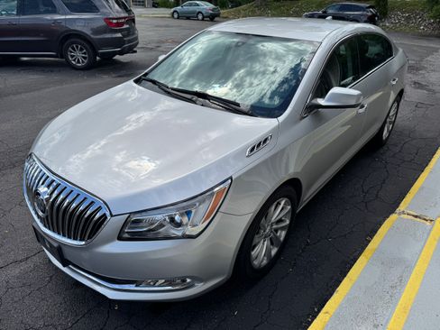 Used 2015 Buick LaCrosse UNAVAIL FWD image 3