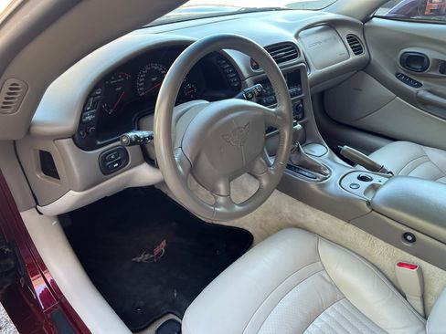 Used 2003 Chevrolet Corvette image 25