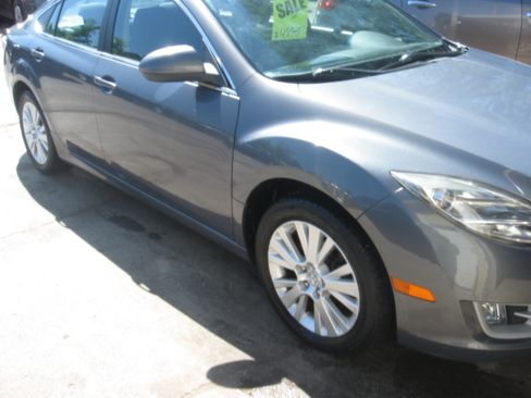 Used 2010 MAZDA MAZDA6 i FWD image 3