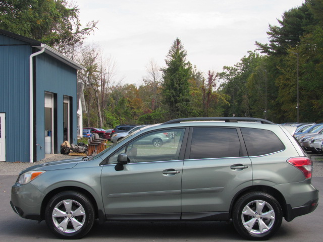 Used 2014 Subaru Forester 2.5i Limited AWD/4WD image 4