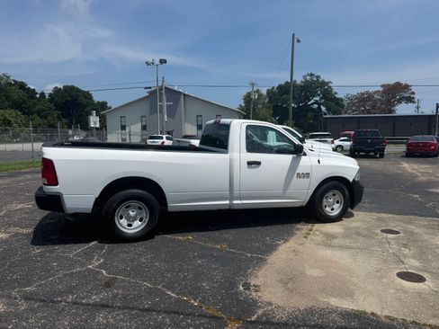 Used 2017 RAM 1500 2WD Regular Cab Tradesman image 7