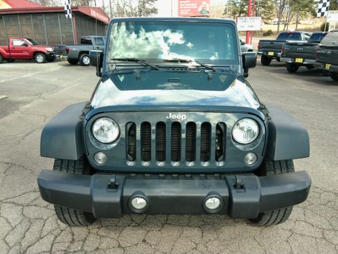 Used 2017 Jeep Wrangler Unlimited Sport S image 7