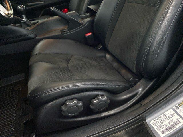 Used 2025 Nissan Z Performance RWD image 12
