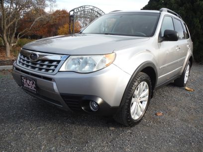 Used 2011 Subaru Forester 2.5X Limited