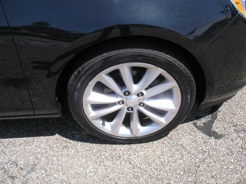 Used 2014 Buick Verano Leather Sedan 4D FWD image 5