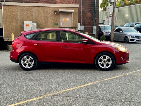 Used 2012 Ford Focus SE image 6