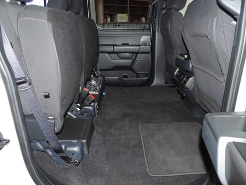 Used 2024 Ford F150 XLT AWD/4WD image 32