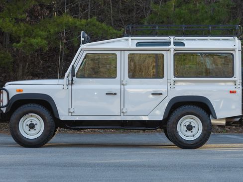 Used 1993 Land Rover Defender 110 image 7