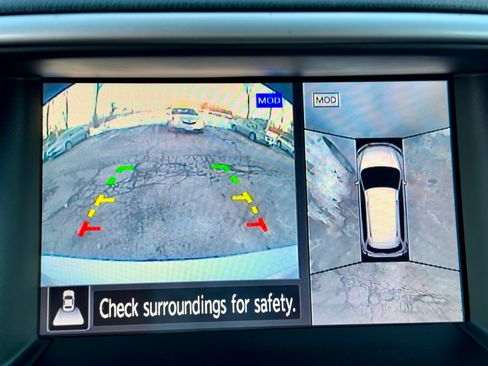 Used 2019 Nissan Pathfinder SL image 25