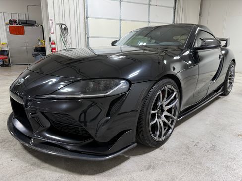 Used 2021 Toyota Supra Premium RWD image 11