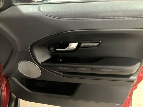 Used 2019 Land Rover Range Rover Evoque Landmark Edition image 28