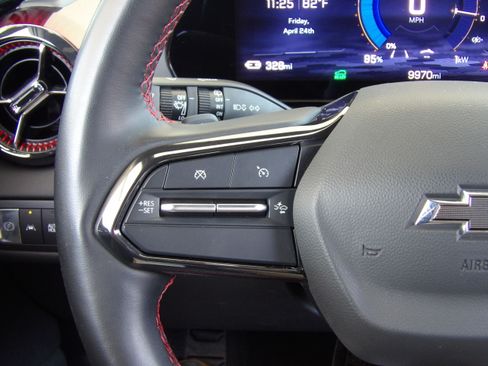 Used 2024 Chevrolet Blazer EV RS RWD image 31