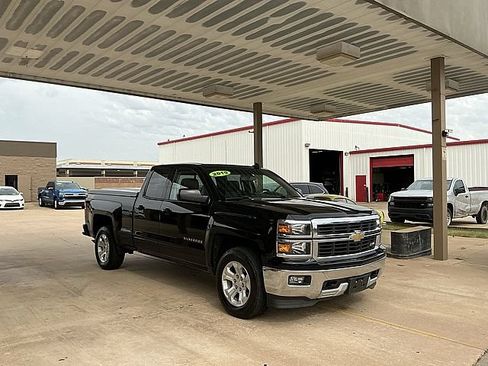 Used 2015 Chevrolet Silverado 1500 Z71 LT Pickup 4D 6 1/2 ft AWD/4WD image 3