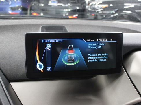Used 2017 BMW i3 w/ Range Extender RWD image 23