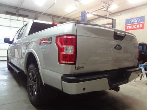 Used 2018 Ford F150 XLT image 5