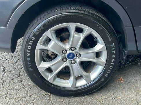 Used 2015 Ford Escape FWD Titanium image 30