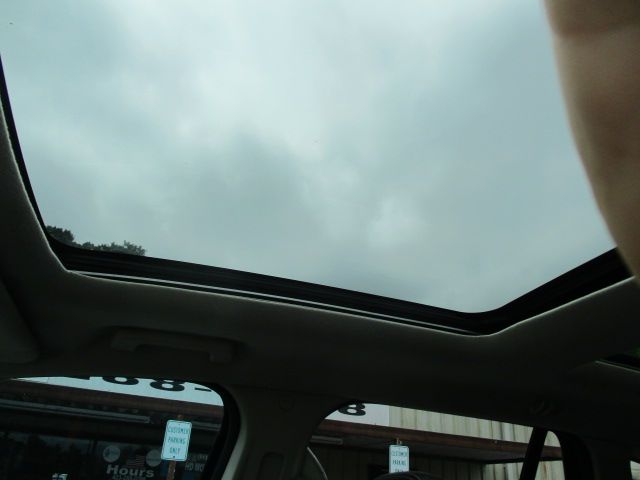 Used 2010 Ford Edge AWD Limited image 33